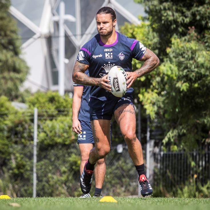 Earl's comeback continues