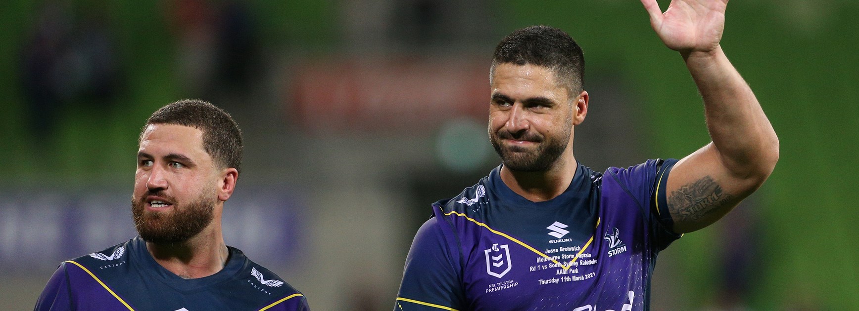 Bromwich brothers set to bring up 500