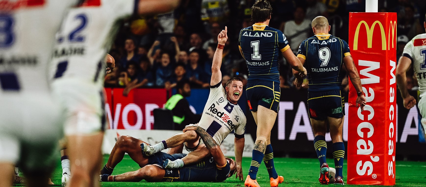 In Pictures: Round 1 v Eels