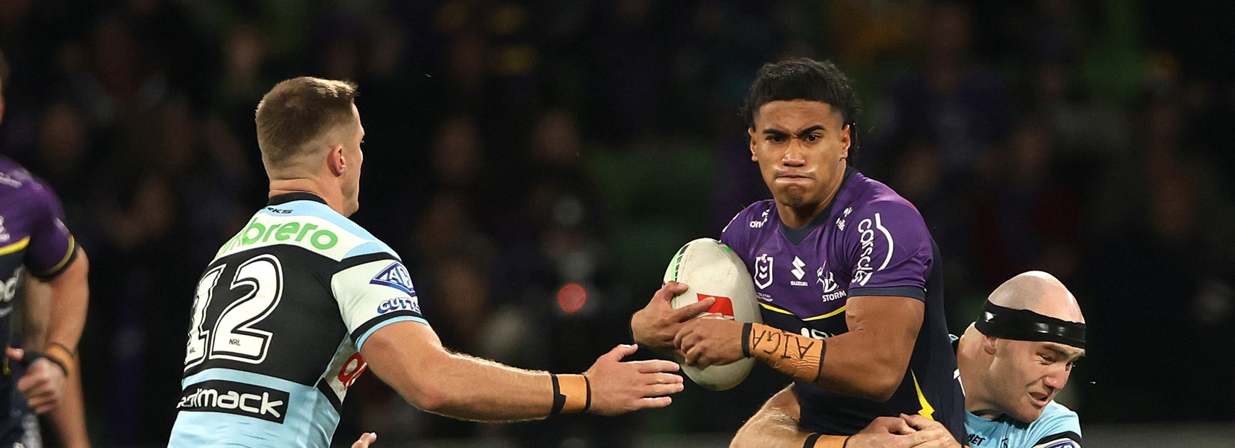 Sharks dig deep to break six-year drought in Melbourne