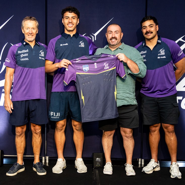 Pathway players receive jerseys from Storm legends