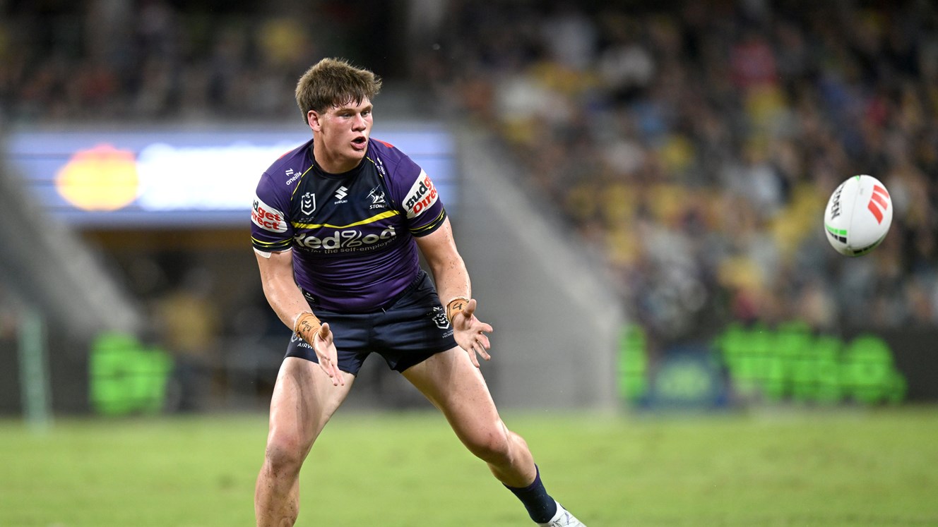 Cooper Clarke re-signs until 2029